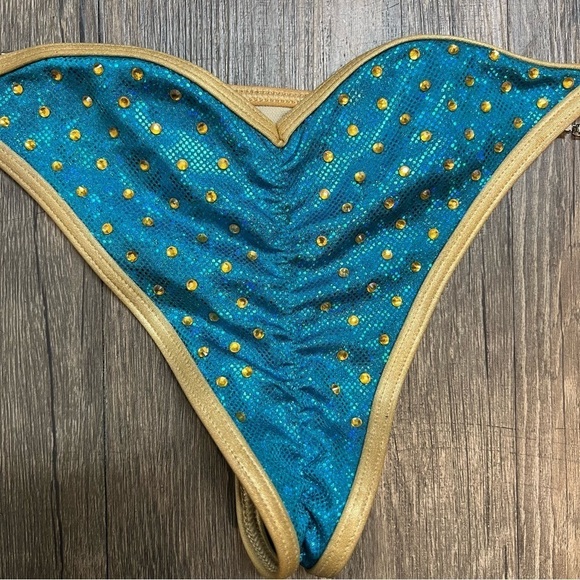 Competition Bikini Suit Bodybuilding Gold Encrusted Rhinestone Blue Muscle Fit S - Picture 16 of 17